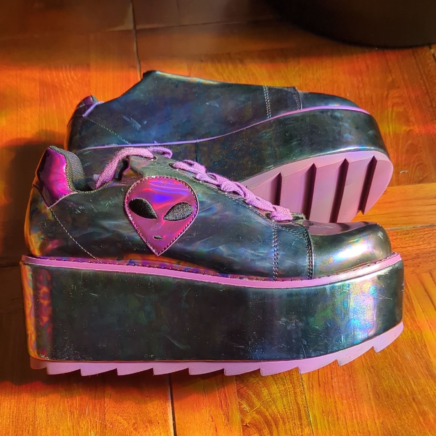 Yru Alien Platform Sneakers